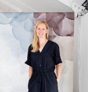 Emma Hayes wallpaper | Wallpaper Trader