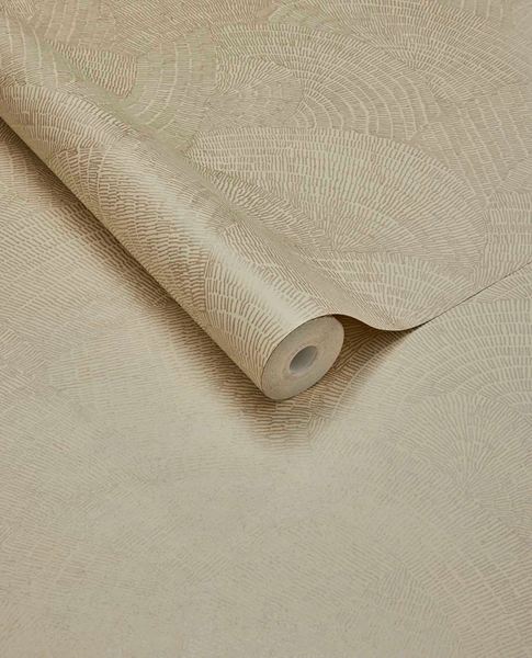 Scallop Fan wallpaper by Eijffinger, flat roll swatch in golden sand beige with the fanned scallop arc design