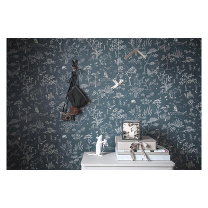 Hollie - Wallpaper Trader