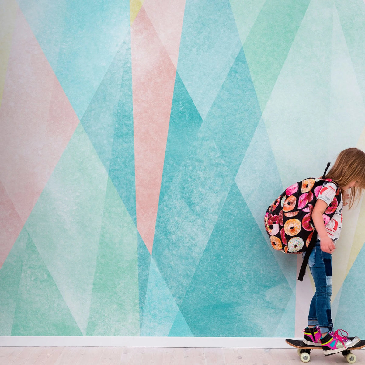 Prisma wall mural by Sandberg – abstract design, Multicolour – Multi