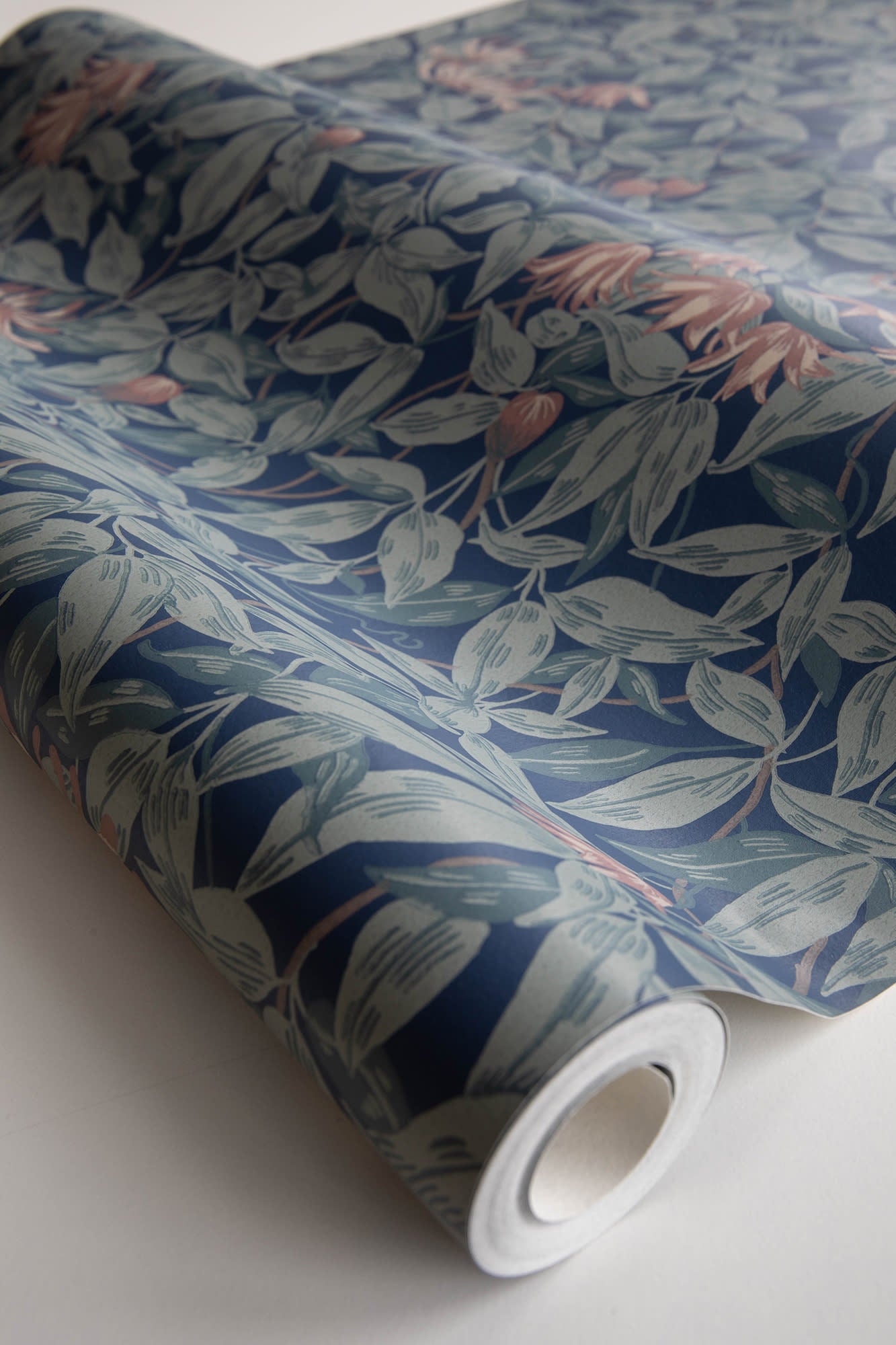 Linnea wallpaper by Sandberg in Midnight Blue, close detail of the print