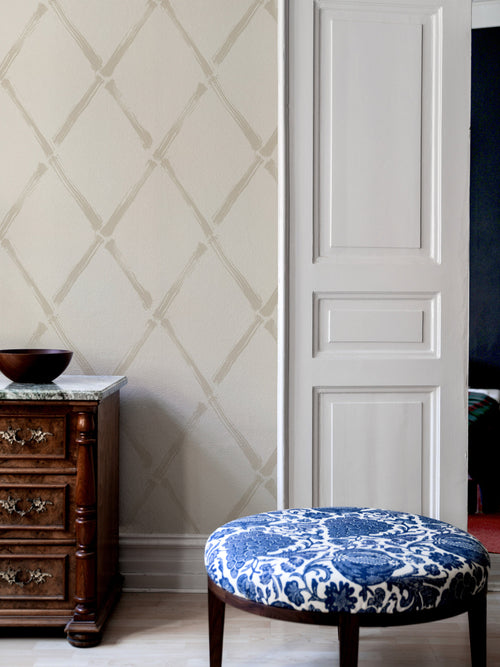 Bamboo Jamboo wallpaper by Långelid/von Brömssen in Blapall Bamboojamboo Beige - botanical design