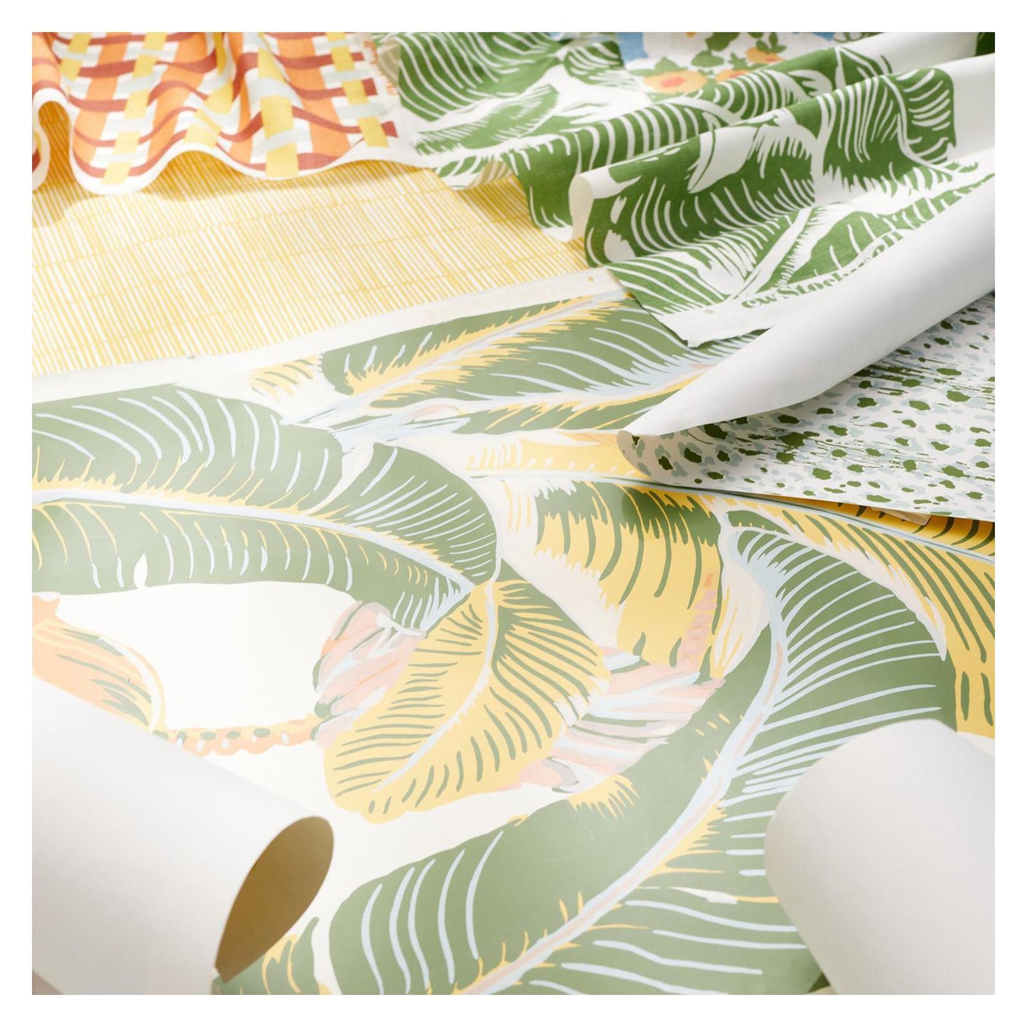 Martinique Banana Leaf - Wallpaper Trader