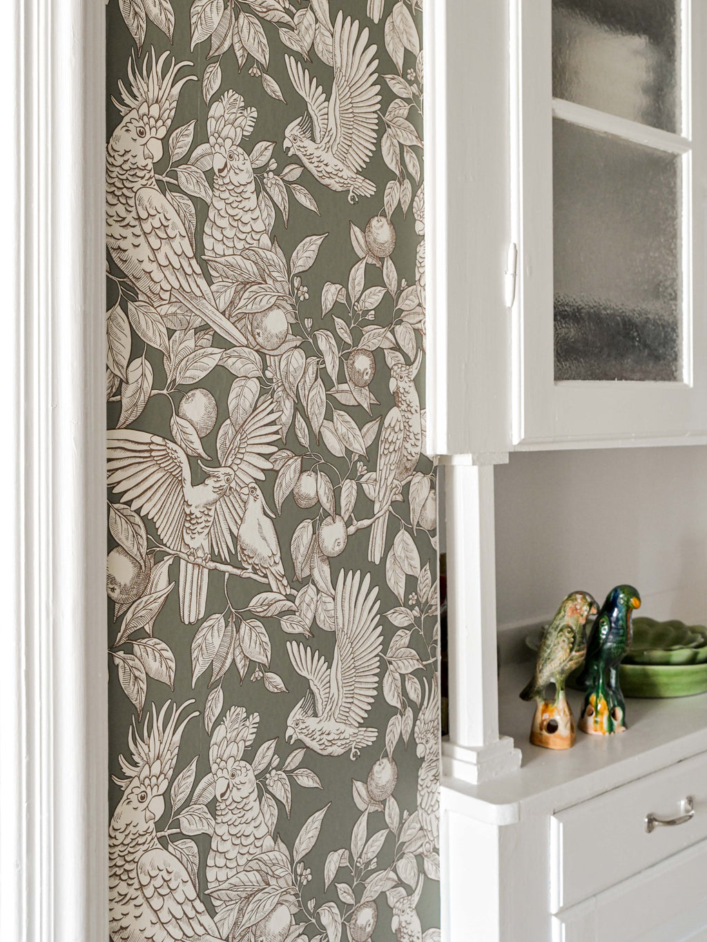 Talk about Cockatoos wallpaper by Langelid/von Bromssen - animals design in Green