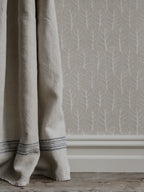Coleslaw wallpaper by Langelid/von Bromssen - botanical design in Cream