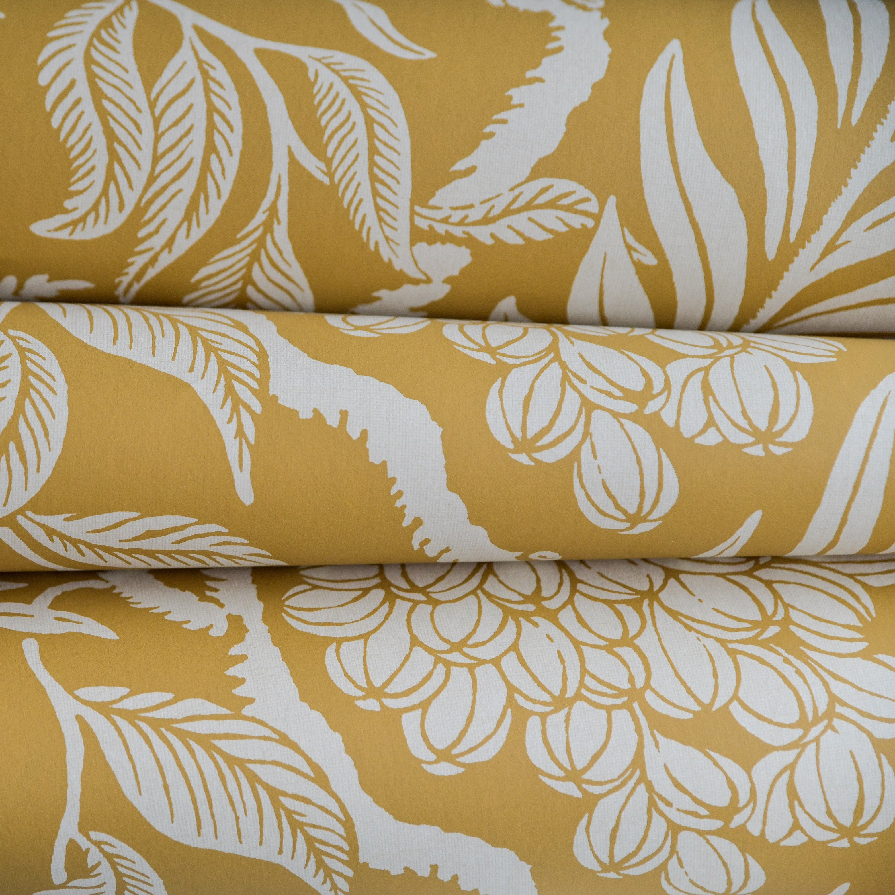 Cornucopia wallpaper by Langelid/von Bromssen - floral design in Yellow