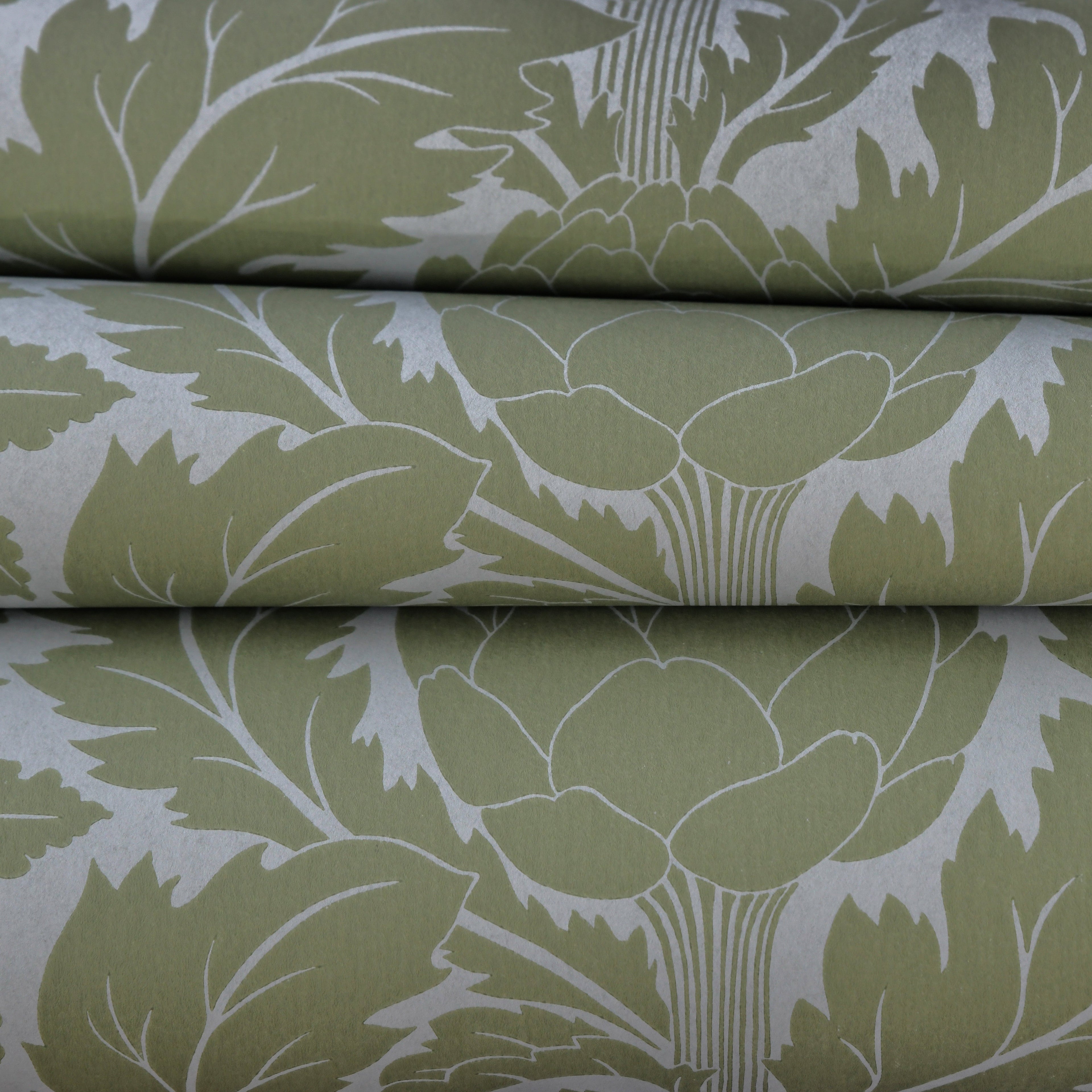 Artichoke wallpaper by Langelid/von Bromssen - botanical design in Green