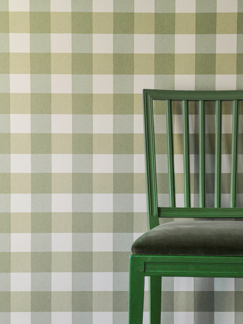 Picnic wallpaper by Langelid/von Bromssen - geometric design in Green