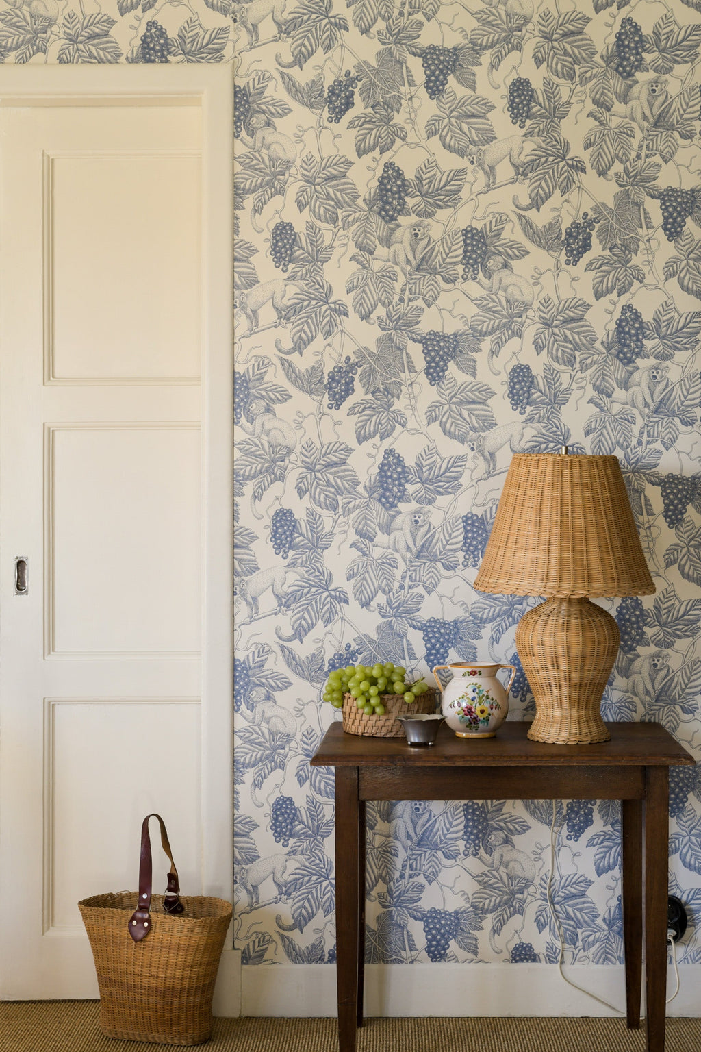 Grape Thief wallpaper by Langelid/von Bromssen - animals design in Blue
