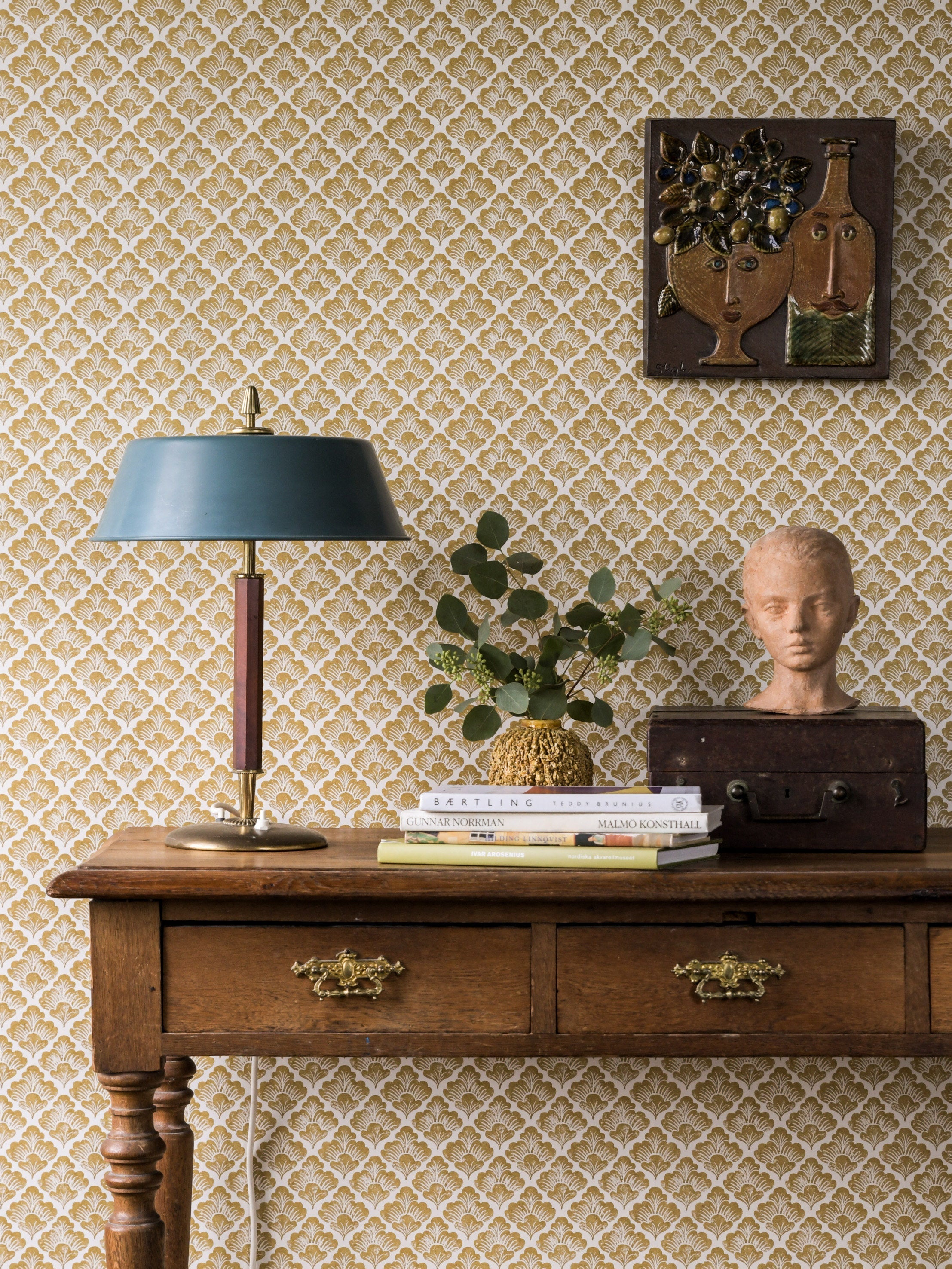 Laura wallpaper by Langelid/von Bromssen - floral design in Yellow