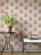 Floret wallpaper by Langelid/von Bromssen - floral design in Peach