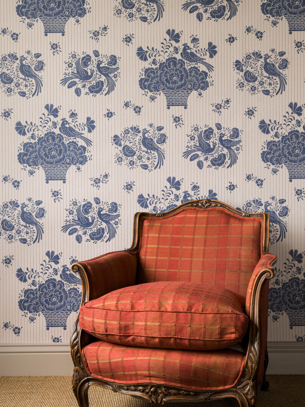 Birds Nest wallpaper by Langelid/von Bromssen - animals design in Blue