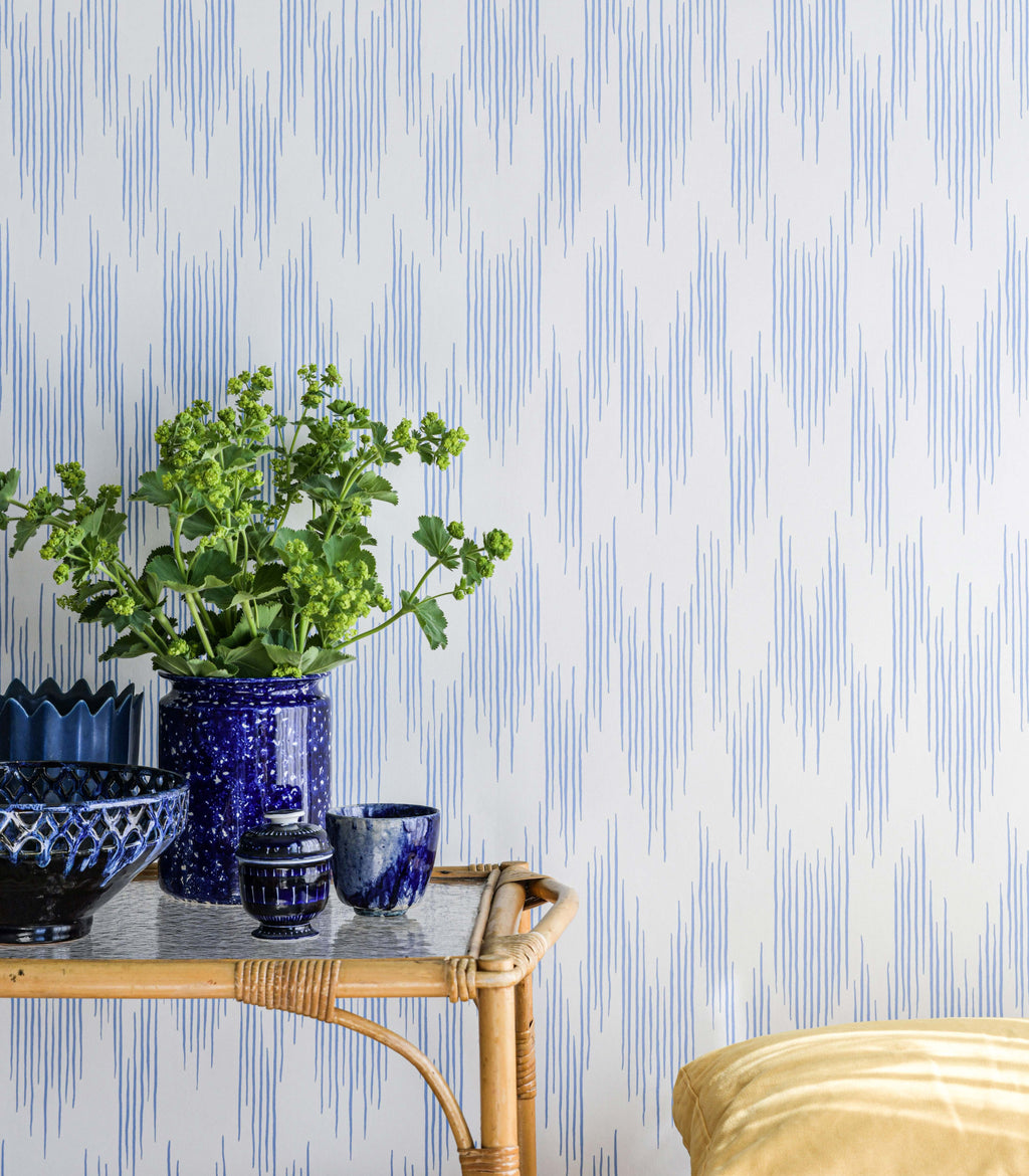 Ikat wallpaper by Langelid/von Bromssen - geometric design in Blue – Mediterranean