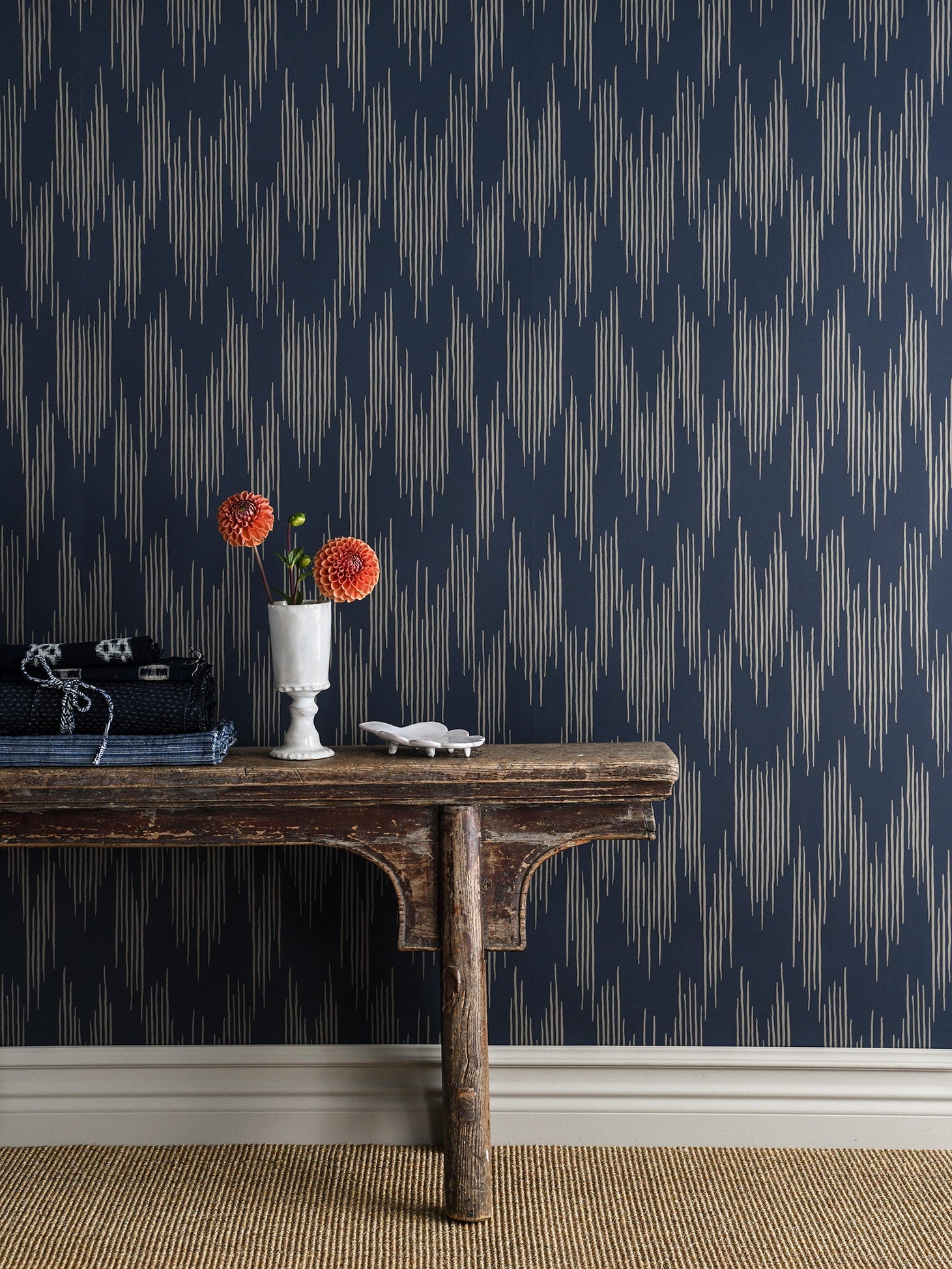 Ikat wallpaper by Langelid/von Bromssen - geometric design in Blue – Midnight