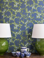 Hops and Glory wallpaper by Langelid/von Bromssen - botanical design in Green – Ivy