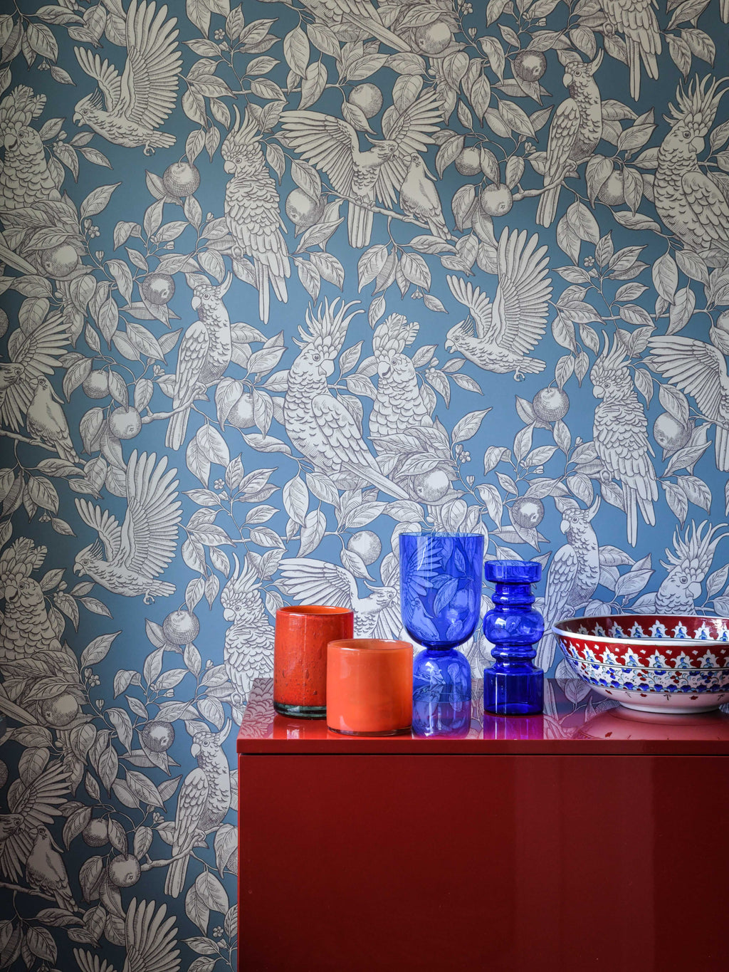Talk about Cockatoos wallpaper by Langelid/von Bromssen - animals design in Blue