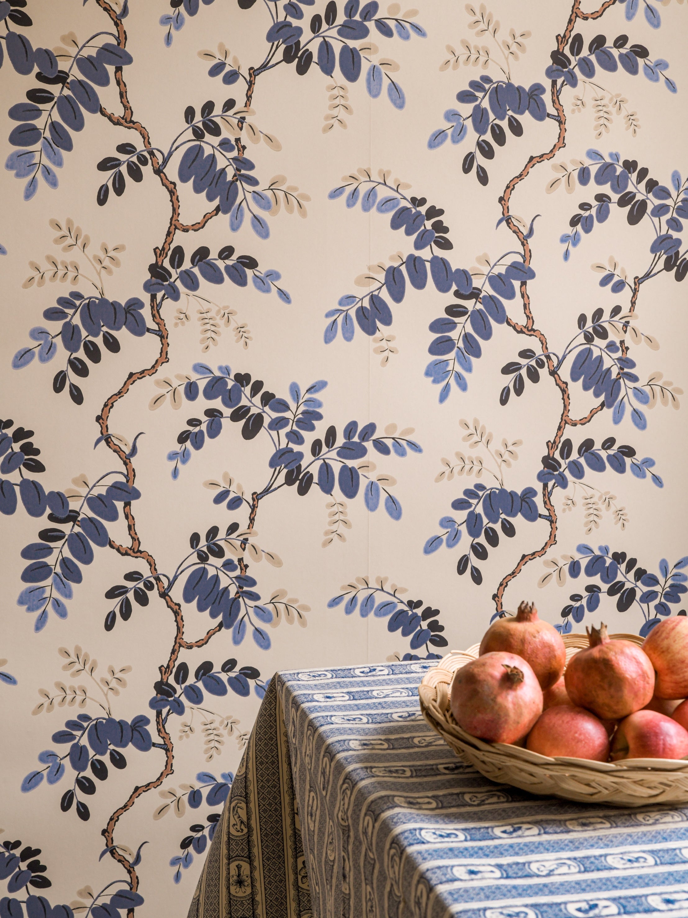 Toromiro wallpaper by Langelid/von Bromssen - botanical design in Blue