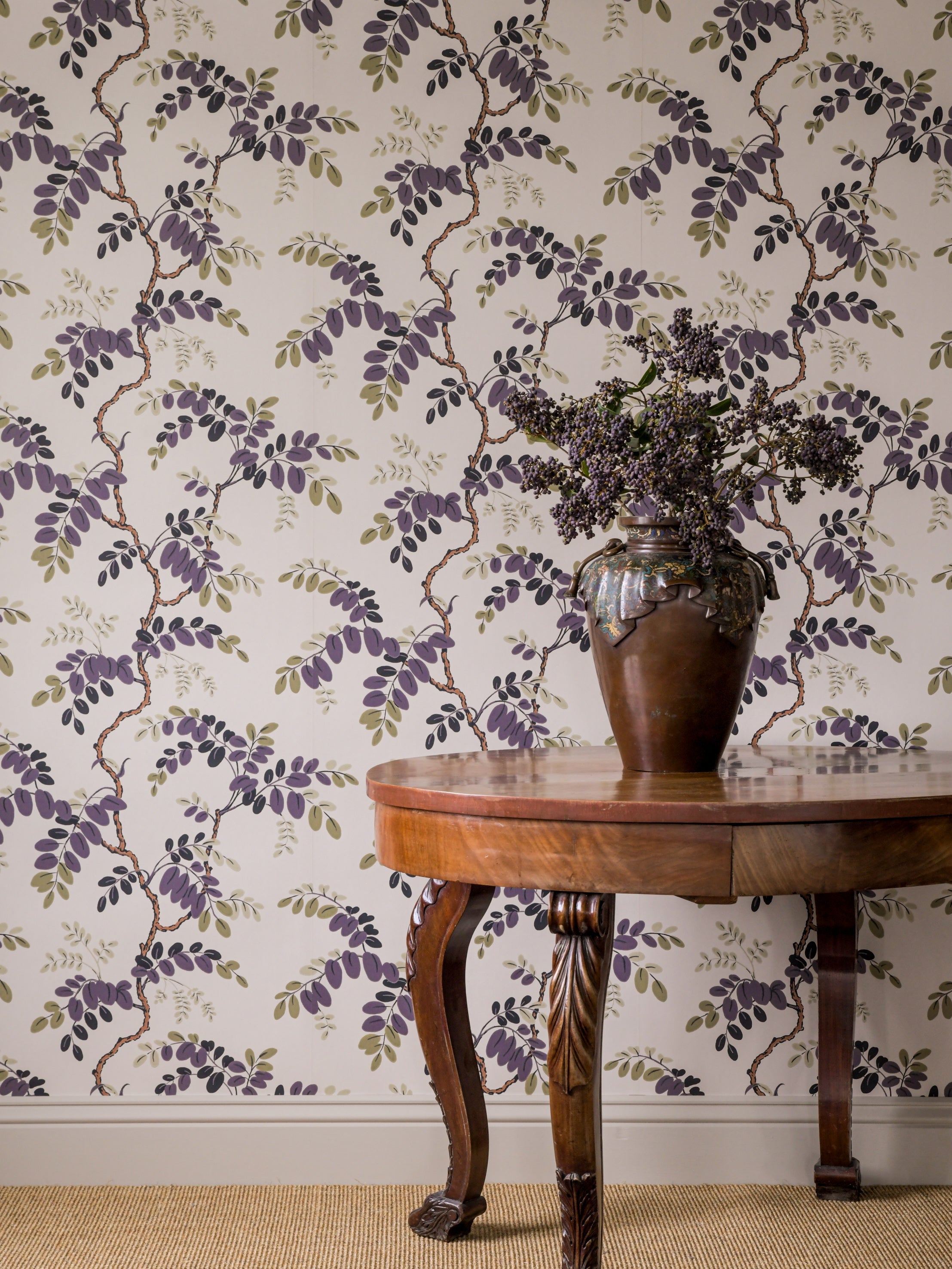Toromiro wallpaper by Langelid/von Bromssen - botanical design in Purple