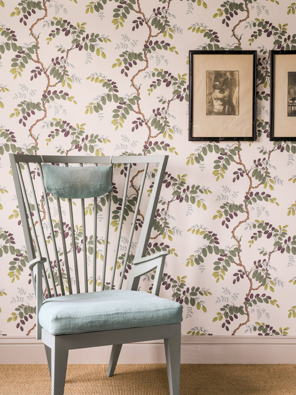Toromiro wallpaper by Langelid/von Bromssen - botanical design in Green
