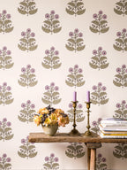 Floret wallpaper by Langelid/von Bromssen - floral design in Cream