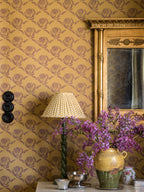 Daisy wallpaper by Langelid/von Bromssen - floral design in Yellow