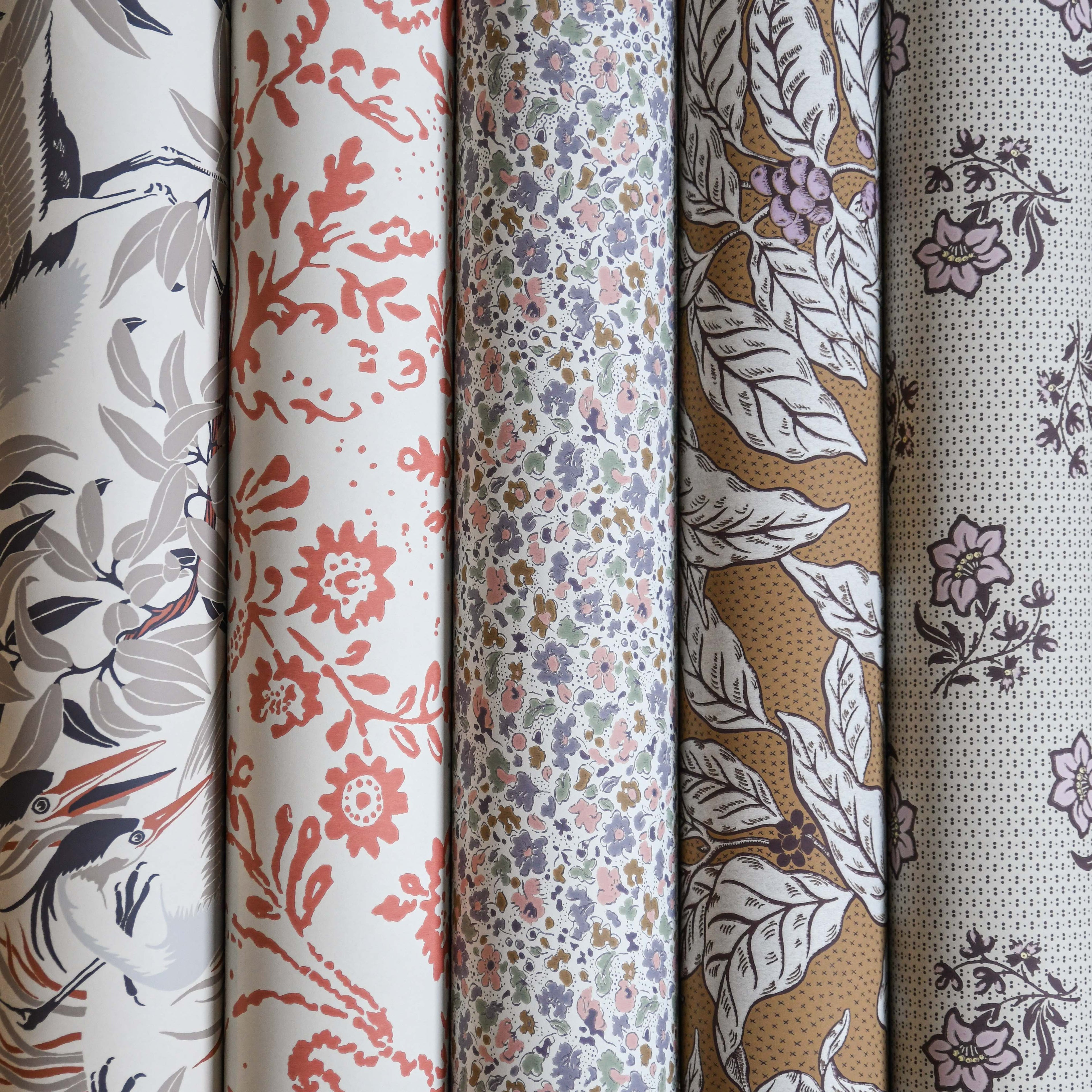 Floral Dance wallpaper by Langelid/von Bromssen - floral design in Pink