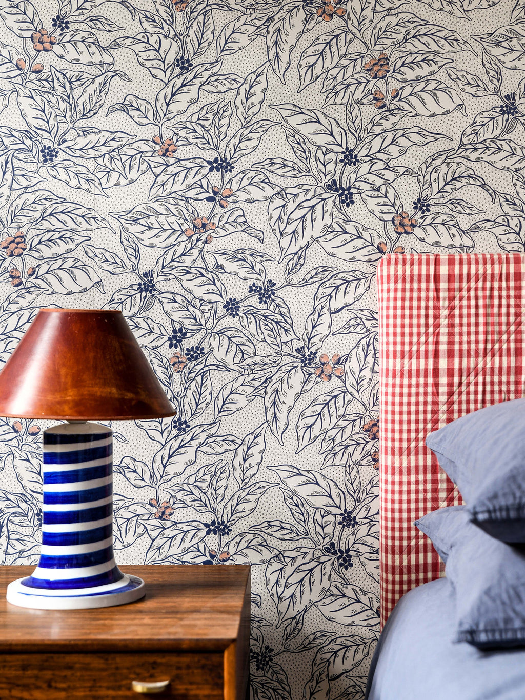 Caffeine wallpaper by Langelid/von Bromssen - botanical design in Blue