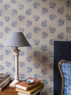 Edelweiss wallpaper by Langelid/von Bromssen - floral design in Green