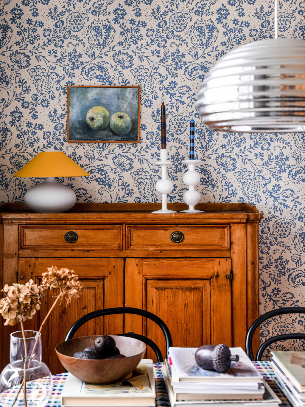 Halcyon Days wallpaper by Langelid/von Bromssen - floral design in Blue