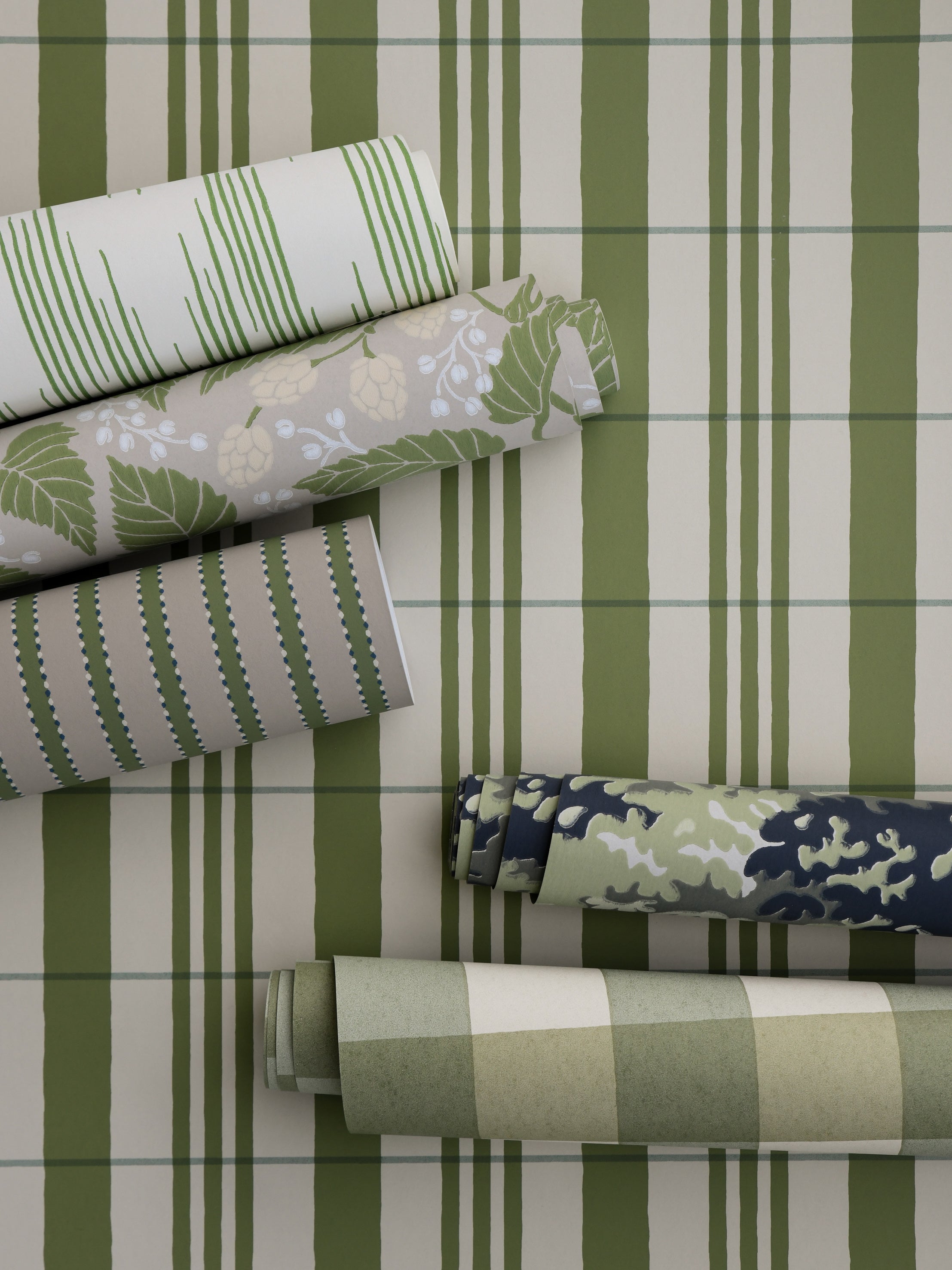 The Guards' Tent wallpaper by Langelid/von Bromssen - stripe design in Green