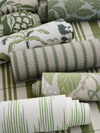 Ikat wallpaper by Langelid/von Bromssen - geometric design in Green
