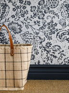 Halcyon Days wallpaper by Langelid/von Bromssen - floral design in Black