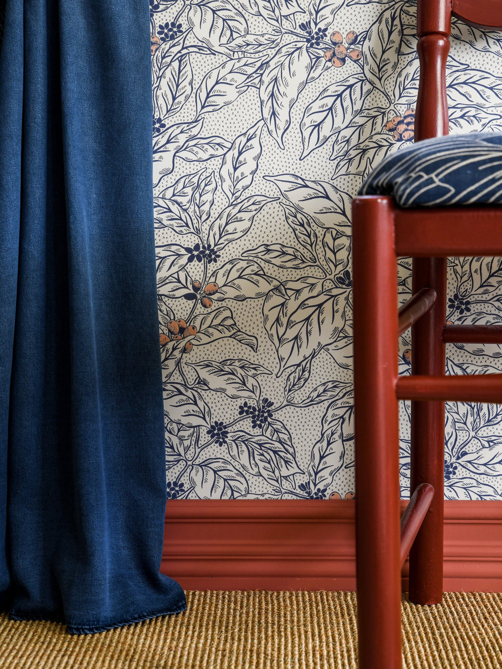 Caffeine wallpaper by Langelid/von Bromssen - botanical design in Blue