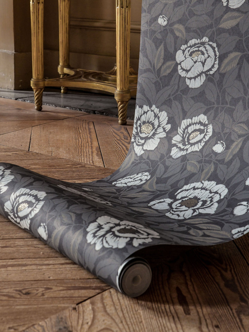My Peony Garden wallpaper by Langelid/von Bromssen - floral design in Charcoal