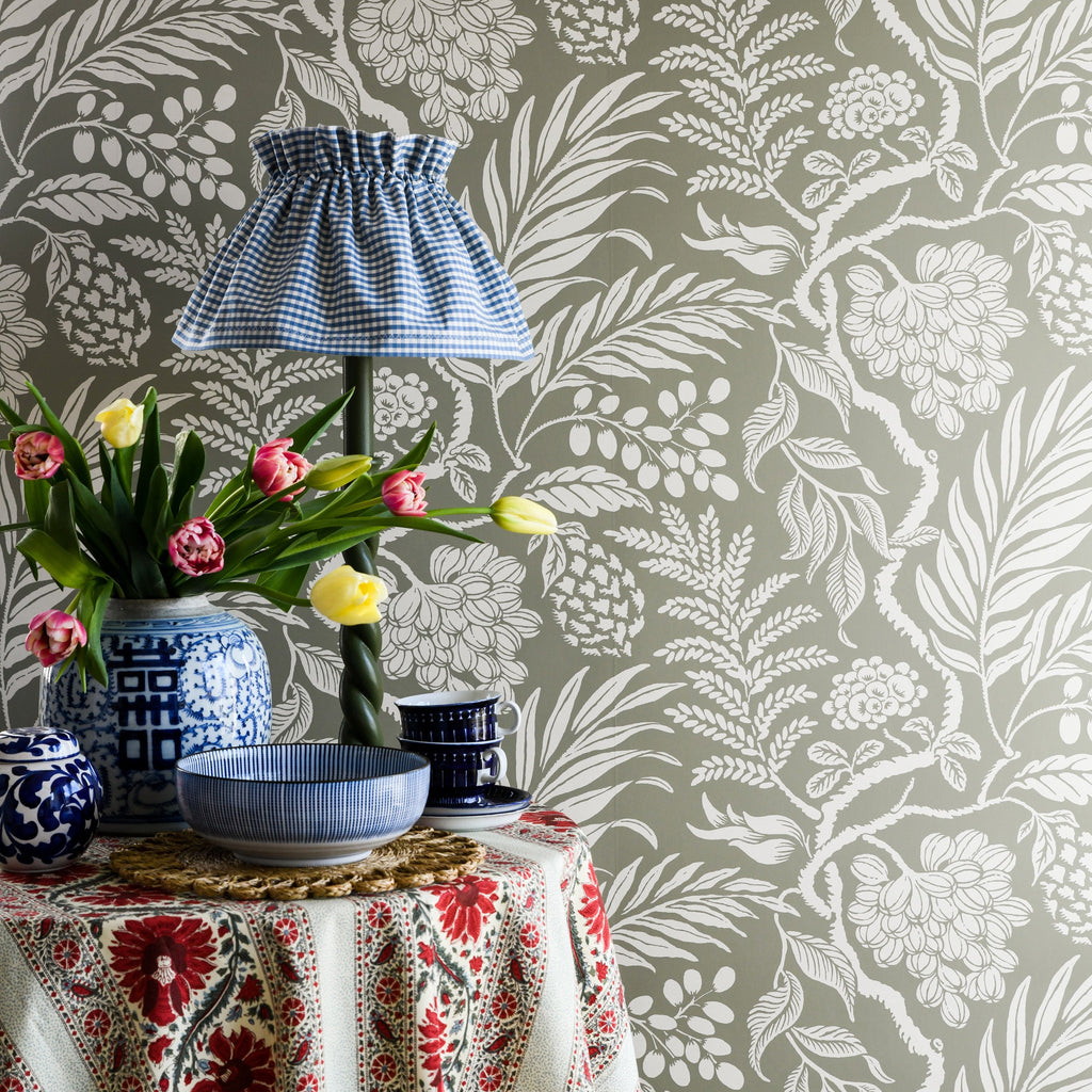 Cornucopia wallpaper by Langelid/von Bromssen - floral design in Green – Khaki