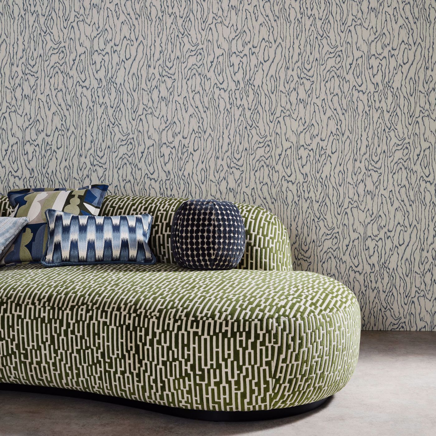 Edenfield Chocolate wallpaper by Harlequin - hand-painted woodgrain detail