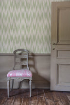 Ikat wallpaper by Langelid/von Bromssen - geometric design in Green
