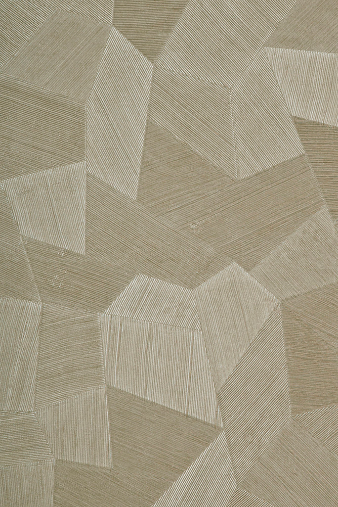 Facet wallpaper by Arte in Beige (Golden Sand) – flat swatch of the geometric pattern