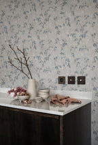 Irene wallpaper by Sandberg in a room setting