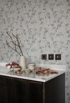 Irene wallpaper by Sandberg in a room setting