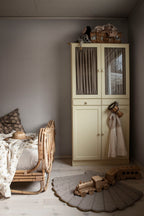 Stella wallpaper by Sandberg in a room setting