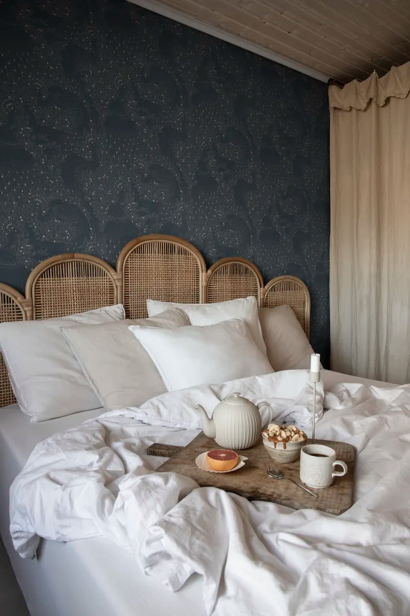 Evelina wallpaper by Sandberg in a room setting