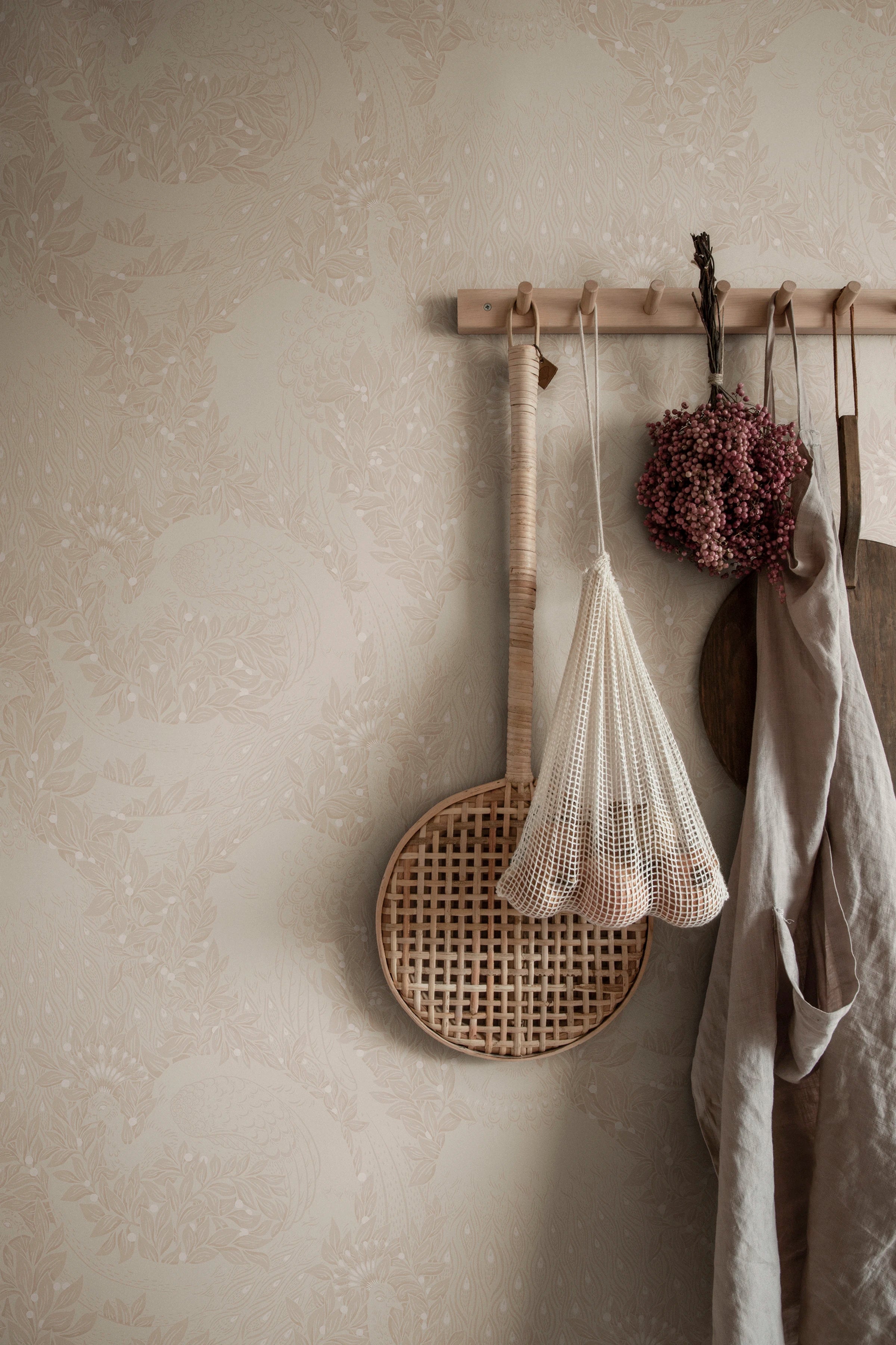 Evelina wallpaper by Sandberg – Pink – Blush colourway, styled in a second room setting