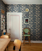 Karins Bukett wallpaper by Sandberg in a room setting