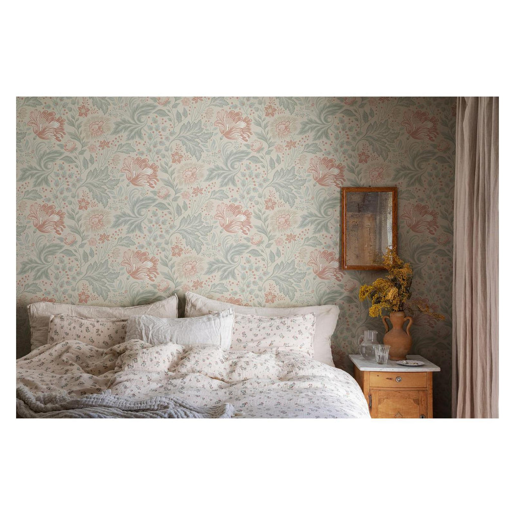 Ava - Wallpaper Trader