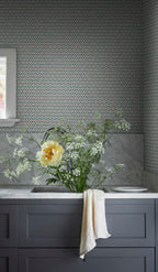 Hugo wallpaper by Sandberg in a room setting