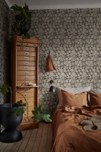 Valentin wallpaper by Sandberg in a room setting