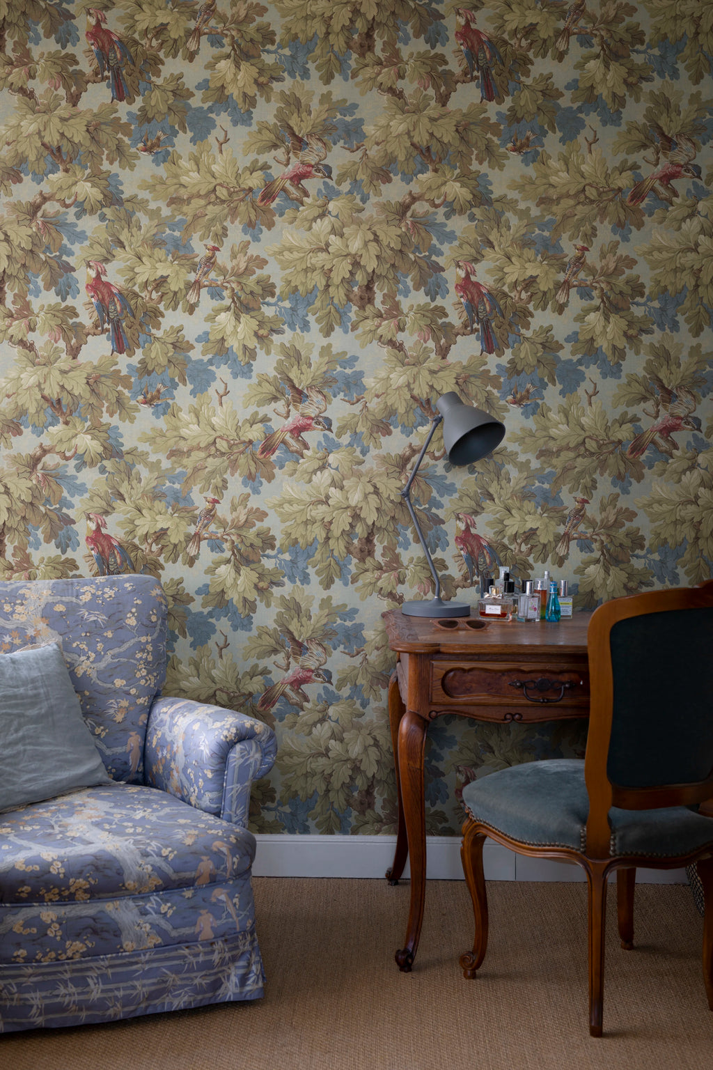 Benjamin wallpaper by Sandberg – botanical design, Green – Forest Green – styled in a room setting