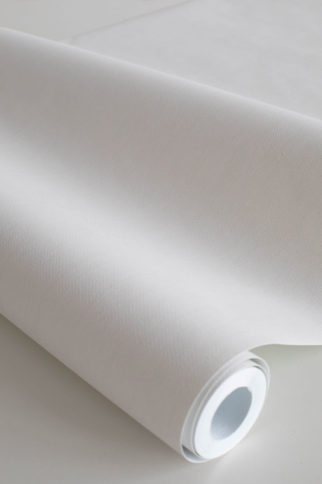 Linne wallpaper by Sandberg in White, close detail of the print