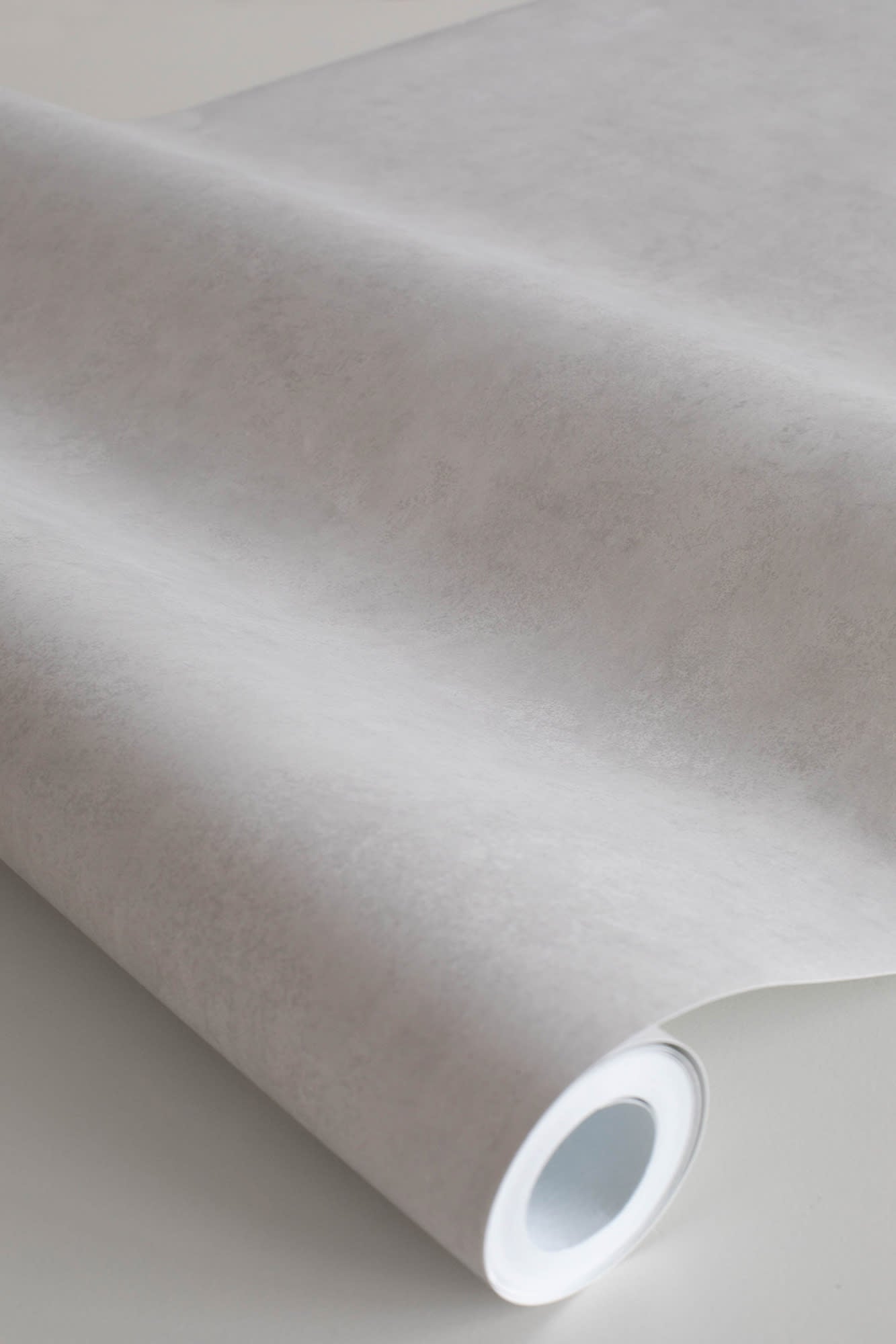 Kalk wallpaper by Sandberg in Grey, close detail of the print